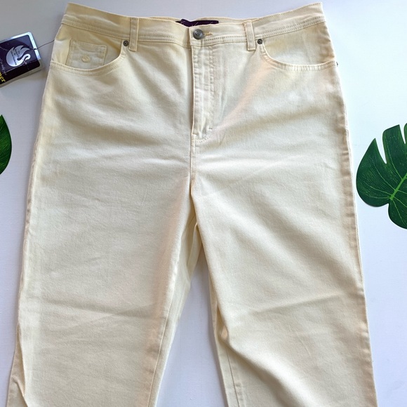 💛NWT Gloria Vanderbilt Slimming Jeans 💛 - Picture 3 of 11